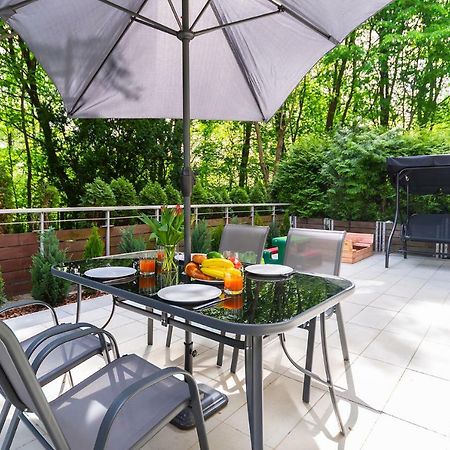 Beachfront Apartment Haga With Free Parking By Noclegi Renters Sopot Exterior foto