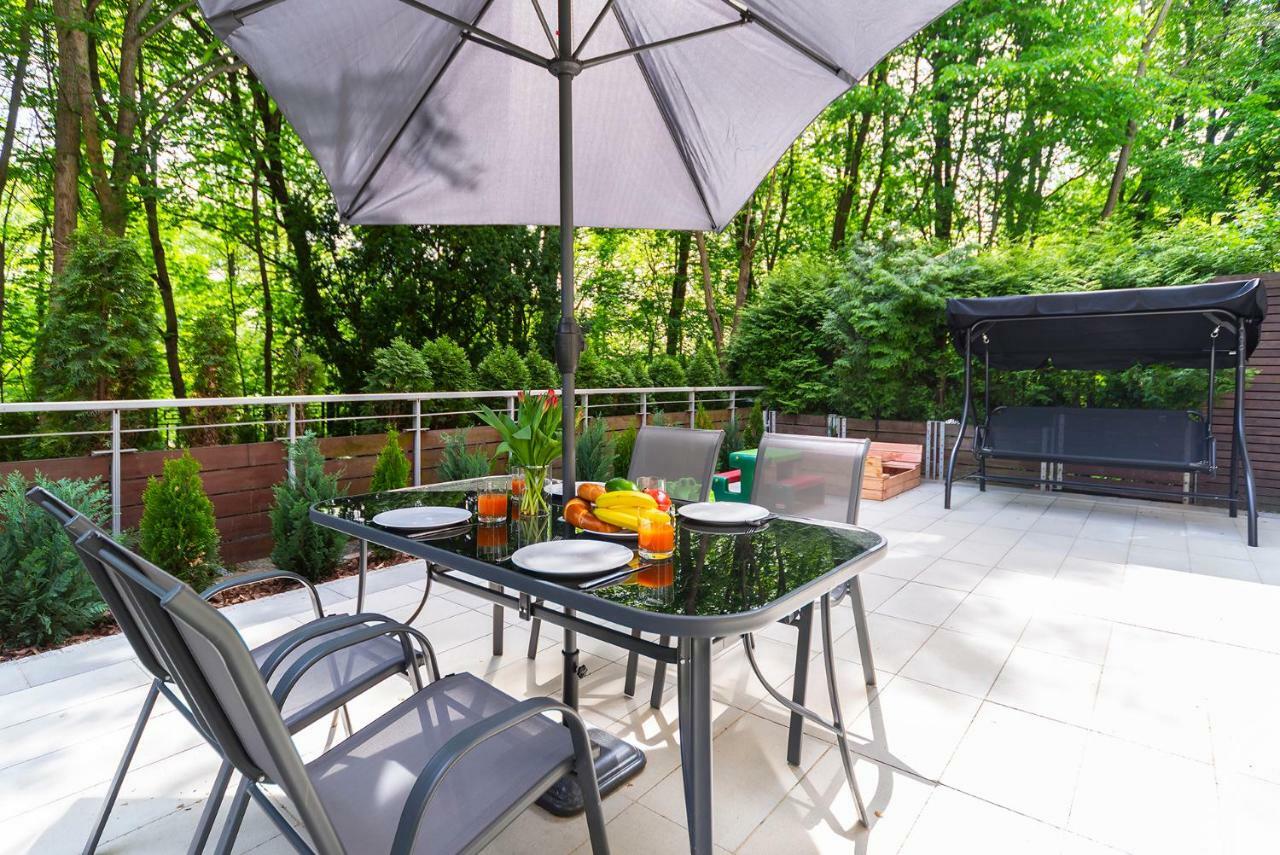 Beachfront Apartment Haga With Free Parking By Noclegi Renters Sopot Exterior foto