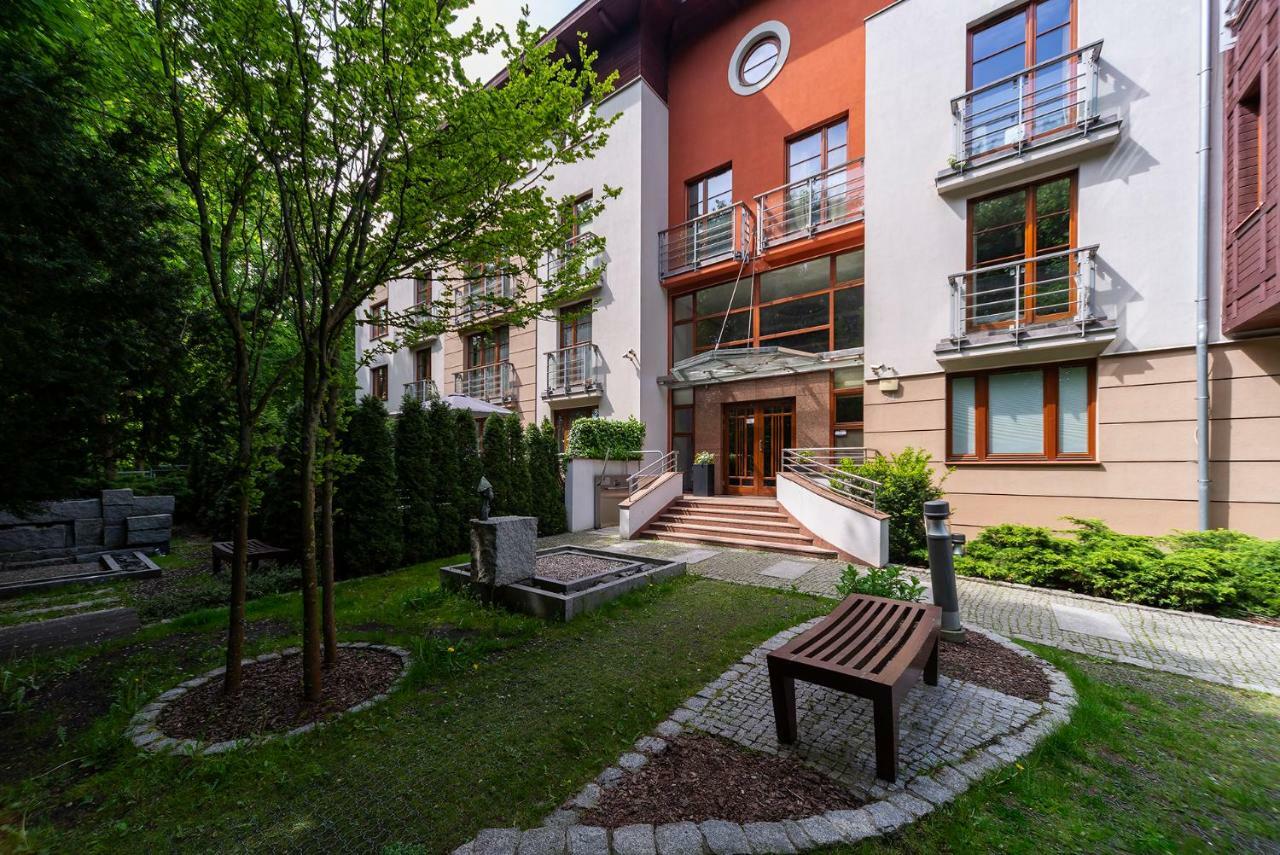Beachfront Apartment Haga With Free Parking By Noclegi Renters Sopot Exterior foto